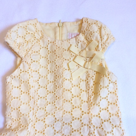 Children’s place yellow eyelet dress - Picture 3 of 6